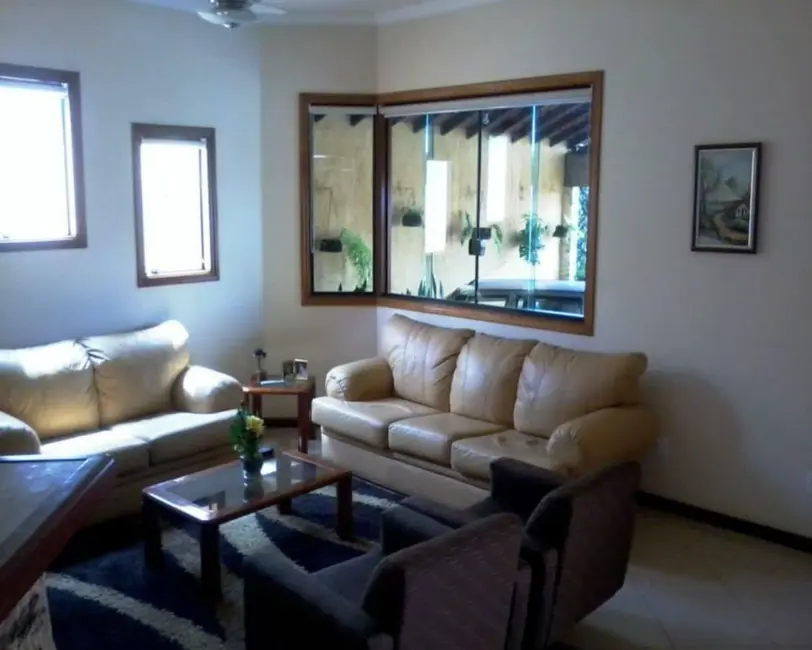 Foto 8 de Casa com 4 quartos para alugar, 300m2 em Parque Morumbi, Votorantim - SP