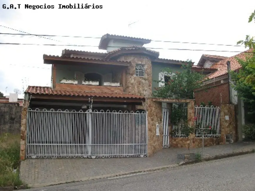 Foto 1 de Casa com 3 quartos à venda, 275m2 em Jardim Europa, Sorocaba - SP