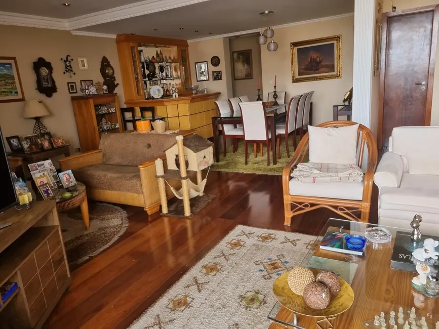 Apartamento com 3 quartos à venda, 250m2 em Centro, Sorocaba - SP - imagem 3 Foto 3 de Apartamento com 3 quartos à venda, 250m2 em Centro, Sorocaba - SP