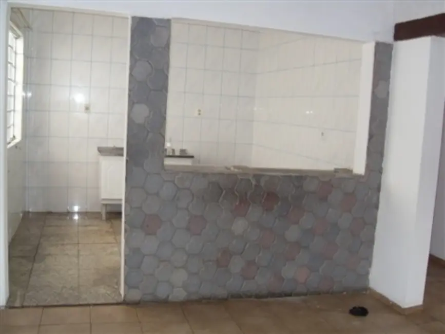 Casa com 4 quartos à venda, 174m2 em Centro, Sorocaba - SP - imagem 8 Foto 8 de Casa com 4 quartos à venda, 174m2 em Centro, Sorocaba - SP