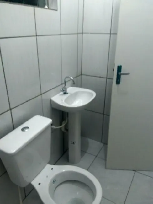 Casa com 2 quartos à venda, 140m2 em Wanel Ville, Sorocaba - SP - imagem 3 Foto 3 de Casa com 2 quartos à venda, 140m2 em Wanel Ville, Sorocaba - SP