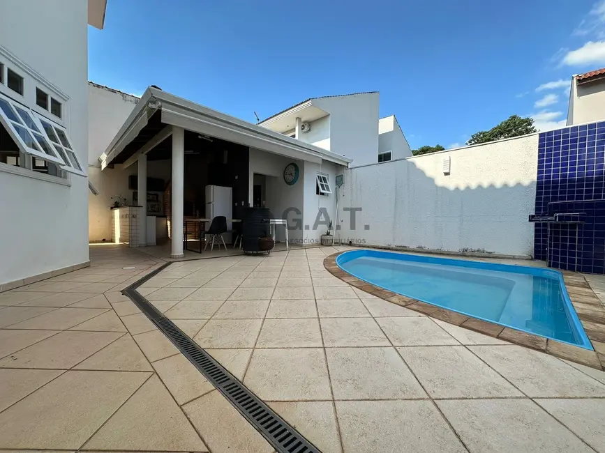 Foto 3 de Casa de Condomínio com 3 quartos à venda, 223m2 em Sorocaba - SP