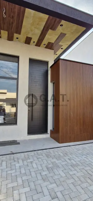Casa de Condomínio com 3 quartos à venda, 117m2 em Horto Florestal, Sorocaba - SP - imagem 3 Foto 3 de Casa de Condomínio com 3 quartos à venda, 117m2 em Horto Florestal, Sorocaba - SP