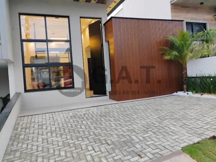 Casa de Condomínio com 3 quartos à venda, 117m2 em Horto Florestal, Sorocaba - SP - imagem 2 Foto 2 de Casa de Condomínio com 3 quartos à venda, 117m2 em Horto Florestal, Sorocaba - SP