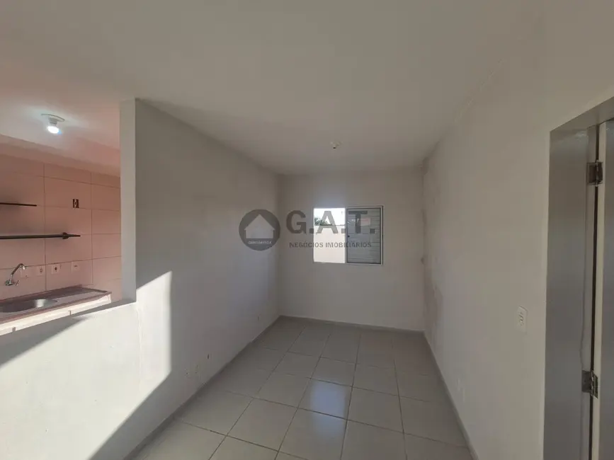 Apartamento com 1 quarto para alugar, 36m2 em Aparecidinha, Sorocaba - SP - imagem 4 Foto 4 de Apartamento com 1 quarto para alugar, 36m2 em Aparecidinha, Sorocaba - SP