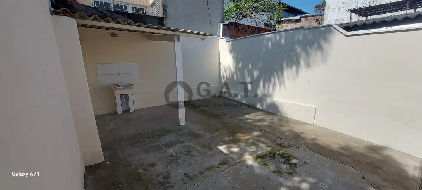Foto 4 de Casa com 2 quartos para alugar, 98m2 em Vila Hortência, Sorocaba - SP