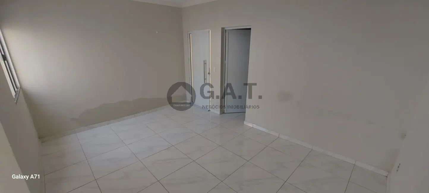Foto 5 de Casa com 2 quartos para alugar, 98m2 em Vila Hortência, Sorocaba - SP