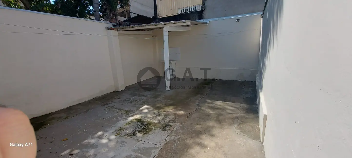 Foto 3 de Casa com 2 quartos para alugar, 98m2 em Vila Hortência, Sorocaba - SP