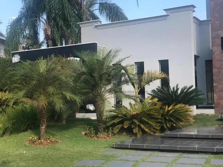Foto 3 de Casa de Condomínio com 3 quartos à venda, 470m2 em Aracoiaba Da Serra - SP