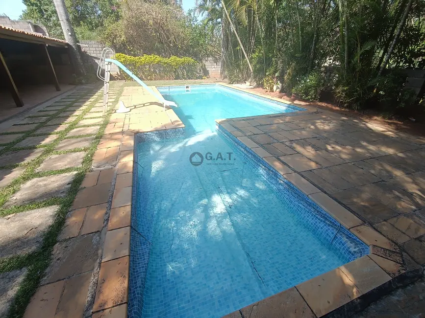 Chácara com 6 quartos para alugar, 700m2 em Jardim dos Estados, Sorocaba - SP - imagem 7 Foto 7 de Chácara com 6 quartos para alugar, 700m2 em Jardim dos Estados, Sorocaba - SP