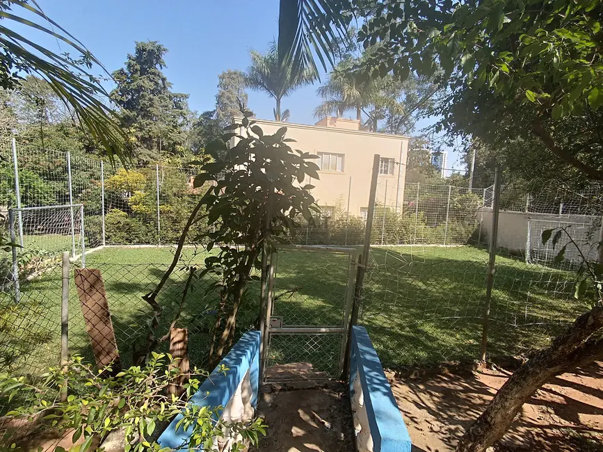 Chácara com 6 quartos para alugar, 700m2 em Jardim dos Estados, Sorocaba - SP - imagem 3 Foto 3 de Chácara com 6 quartos para alugar, 700m2 em Jardim dos Estados, Sorocaba - SP