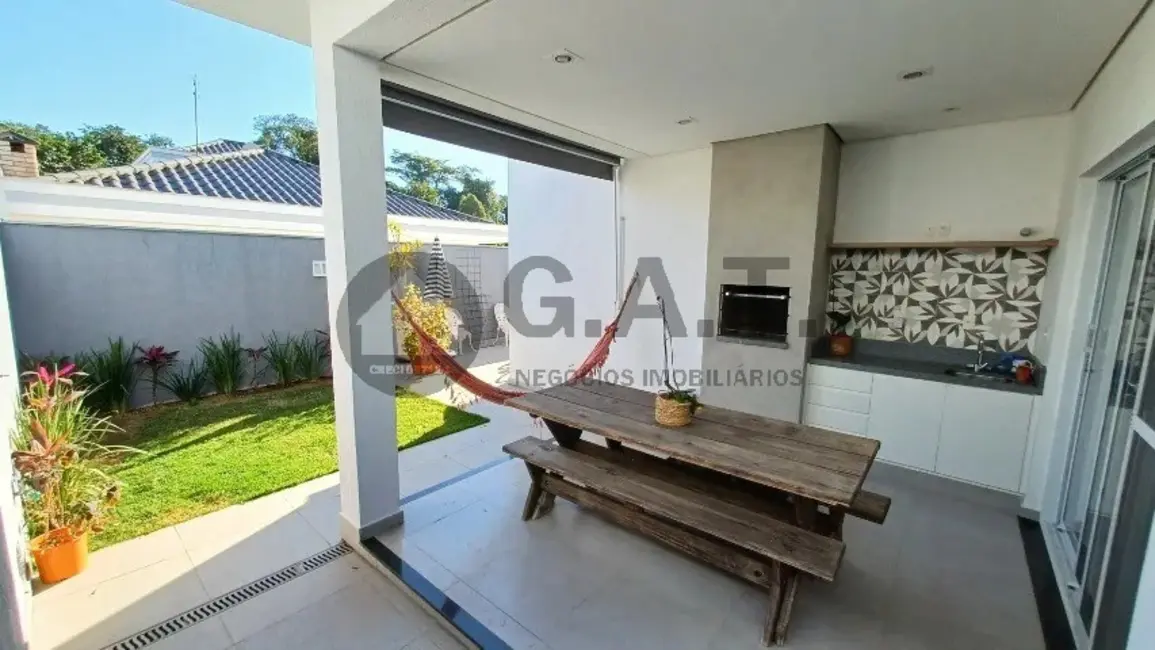Foto 6 de Casa de Condomínio com 3 quartos à venda, 140m2 em Cajuru do Sul, Sorocaba - SP