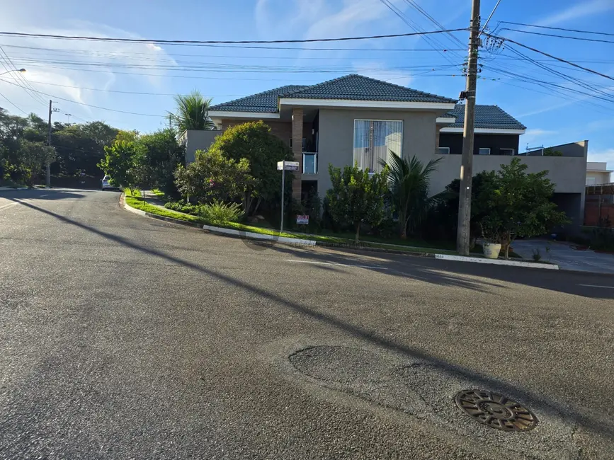 Foto 2 de Casa de Condomínio com 4 quartos à venda, 297m2 em Vossoroca, Votorantim - SP
