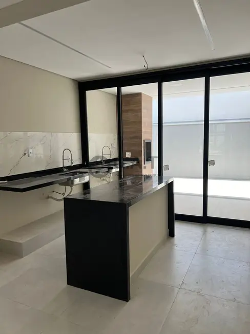 Foto 3 de Casa de Condomínio com 3 quartos à venda, 116m2 em Cajuru do Sul, Sorocaba - SP