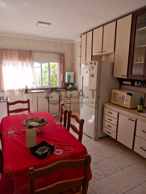 Casa com 3 quartos à venda, 250m2 em Jardim Gonçalves, Sorocaba - SP - imagem 4 Foto 4 de Casa com 3 quartos à venda, 250m2 em Jardim Gonçalves, Sorocaba - SP