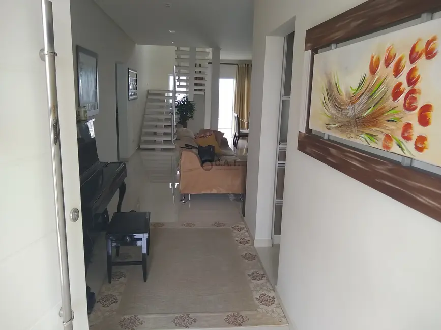 Casa de Condomínio com 4 quartos à venda, 360m2 em Parque Campolim, Sorocaba - SP - imagem 3 Foto 3 de Casa de Condomínio com 4 quartos à venda, 360m2 em Parque Campolim, Sorocaba - SP
