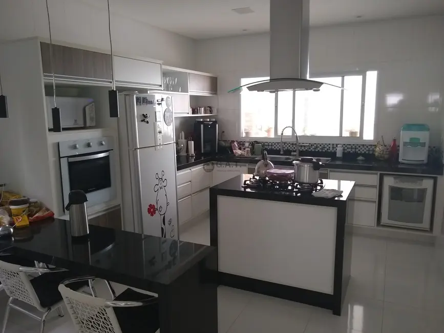 Casa de Condomínio com 4 quartos à venda, 360m2 em Parque Campolim, Sorocaba - SP - imagem 5 Foto 5 de Casa de Condomínio com 4 quartos à venda, 360m2 em Parque Campolim, Sorocaba - SP