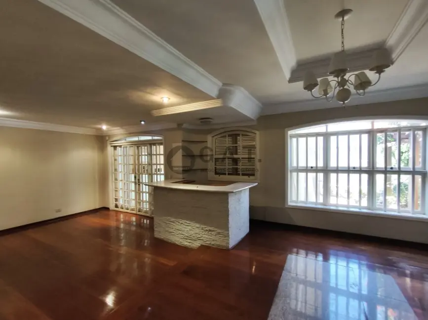 Casa com 3 quartos à venda, 317m2 em Vila Trujillo, Sorocaba - SP - imagem 4 Foto 4 de Casa com 3 quartos à venda, 317m2 em Vila Trujillo, Sorocaba - SP