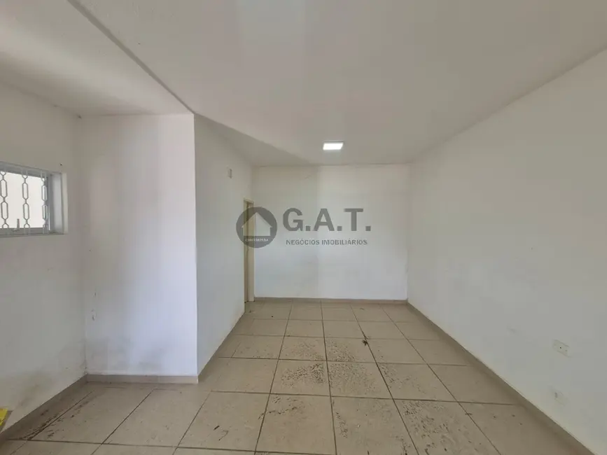 Foto 5 de Kitnet com 1 quarto para alugar, 36m2 em Centro, Sorocaba - SP