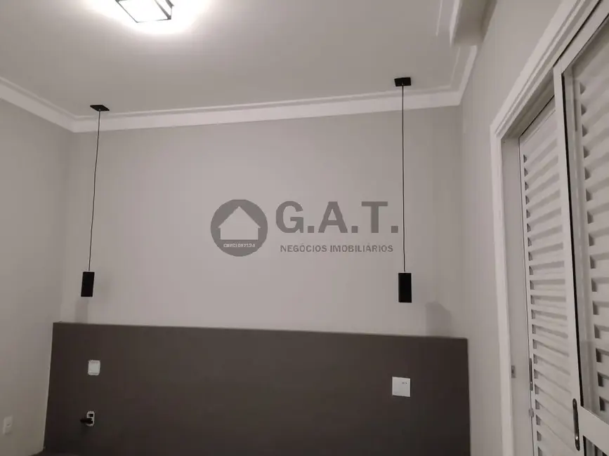 Casa com 4 quartos à venda, 150m2 em Wanel Ville, Sorocaba - SP - imagem 3 Foto 3 de Casa com 4 quartos à venda, 150m2 em Wanel Ville, Sorocaba - SP