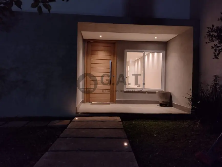 Casa com 4 quartos à venda, 150m2 em Wanel Ville, Sorocaba - SP - imagem 7 Foto 7 de Casa com 4 quartos à venda, 150m2 em Wanel Ville, Sorocaba - SP