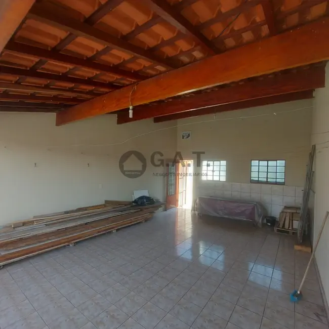 Foto 1 de Casa com 2 quartos à venda, 125m2 em Sorocaba - SP