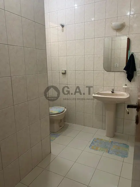 Casa com 3 quartos à venda, 225m2 em Conjunto Habitacional Júlio de Mesquita Filho, Sorocaba - SP - imagem 6 Foto 6 de Casa com 3 quartos à venda, 225m2 em Conjunto Habitacional Júlio de Mesquita Filho, Sorocaba - SP