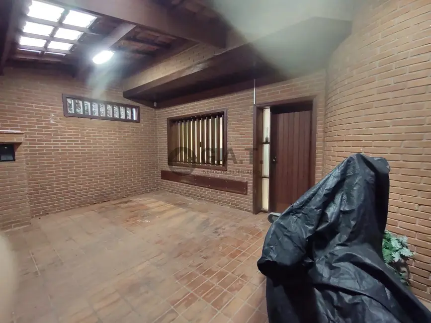 Foto 4 de Casa com 5 quartos à venda, 278m2 em Vila Trujillo, Sorocaba - SP