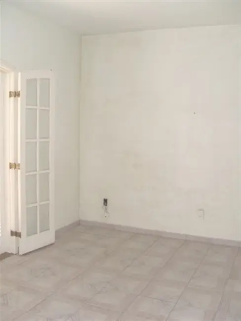 Foto 3 de Casa com 2 quartos à venda, 220m2 em Vila Jardini, Sorocaba - SP