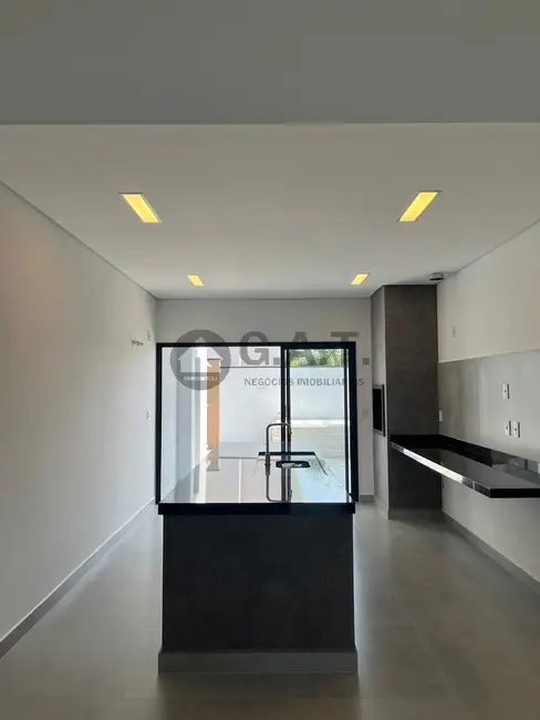 Casa de Condomínio com 3 quartos à venda, 144m2 em Cajuru do Sul, Sorocaba - SP - imagem 3 Foto 3 de Casa de Condomínio com 3 quartos à venda, 144m2 em Cajuru do Sul, Sorocaba - SP