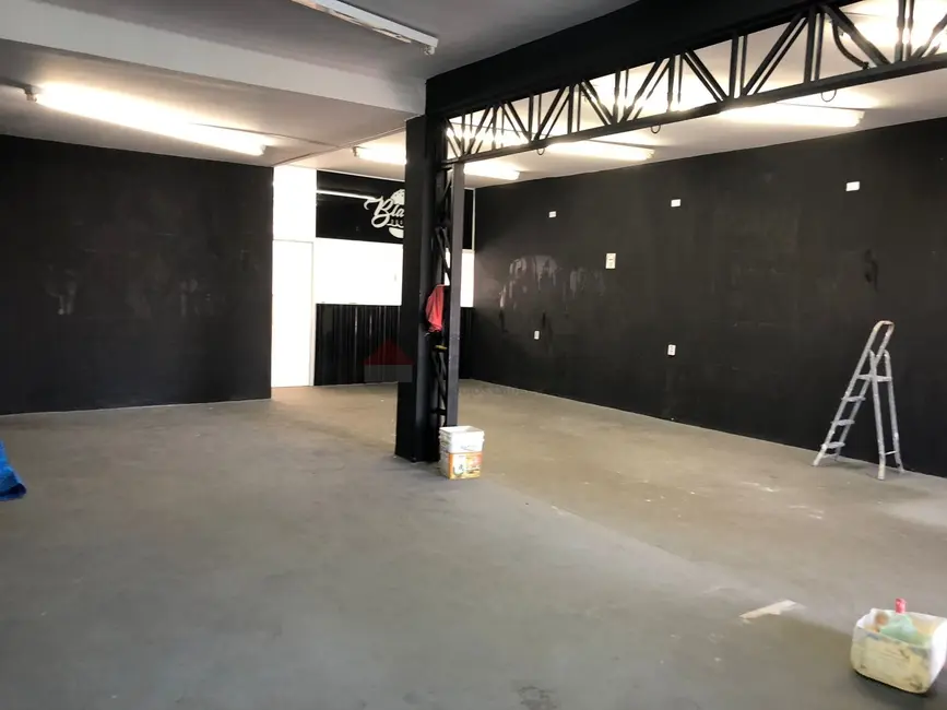 Sala Comercial à venda, 315m2 em Wanel Ville, Sorocaba - SP - imagem 5 Foto 5 de Sala Comercial à venda, 315m2 em Wanel Ville, Sorocaba - SP
