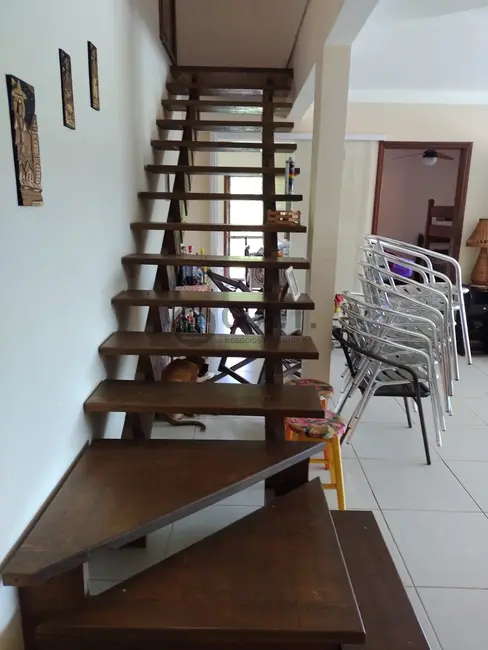 Foto 4 de Chácara com 4 quartos à venda, 150m2 em Salto De Pirapora - SP