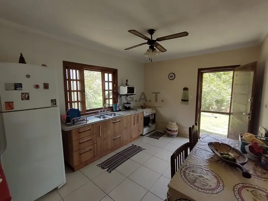 Foto 8 de Chácara com 4 quartos à venda, 150m2 em Salto De Pirapora - SP