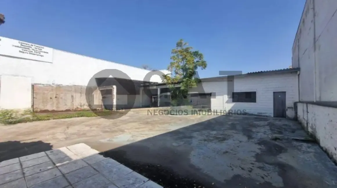 Foto 3 de Armazém / Galpão à venda, 240m2 em Jardim Leocádia, Sorocaba - SP