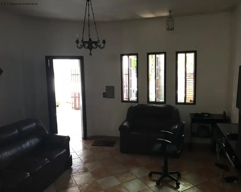 Casa com 3 quartos à venda, 140m2 em Wanel Ville, Sorocaba - SP - imagem 2 Foto 2 de Casa com 3 quartos à venda, 140m2 em Wanel Ville, Sorocaba - SP