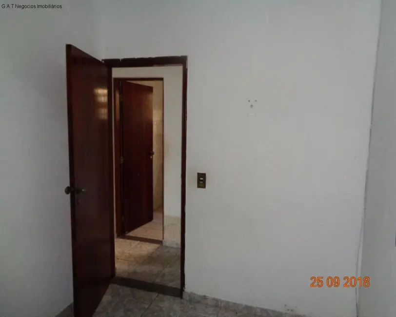 Casa com 3 quartos à venda, 140m2 em Wanel Ville, Sorocaba - SP - imagem 9 Foto 9 de Casa com 3 quartos à venda, 140m2 em Wanel Ville, Sorocaba - SP
