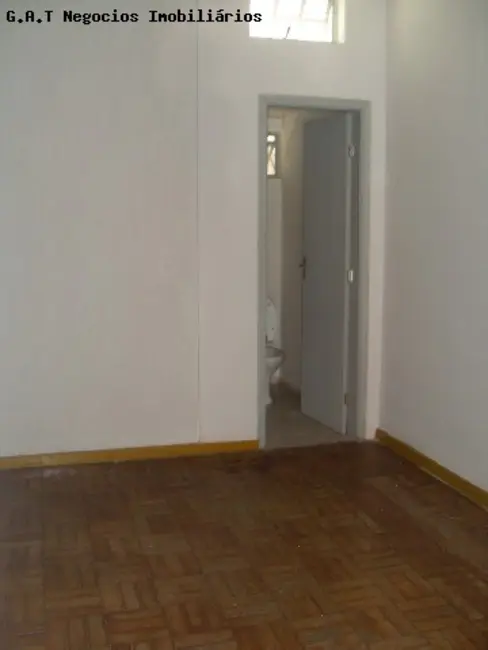 Foto 2 de Casa com 2 quartos para alugar, 50m2 em Jardim Vergueiro, Sorocaba - SP