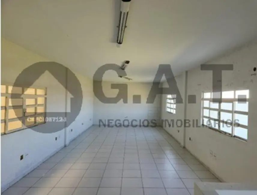 Foto 3 de Armazém / Galpão para alugar, 750m2 em Cajuru do Sul, Sorocaba - SP