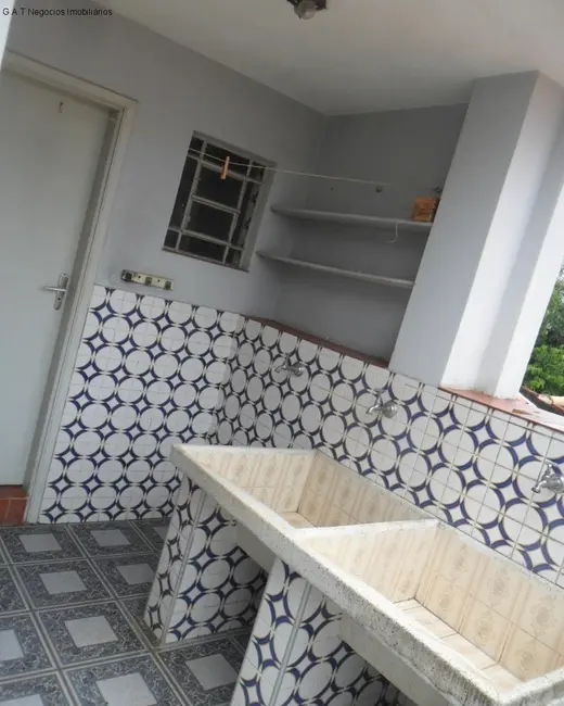 Foto 3 de Casa com 4 quartos para alugar, 170m2 em Centro, Sorocaba - SP