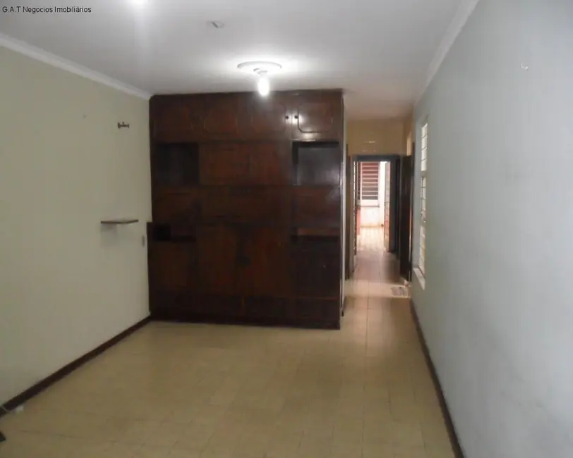 Foto 2 de Casa com 4 quartos para alugar, 170m2 em Centro, Sorocaba - SP