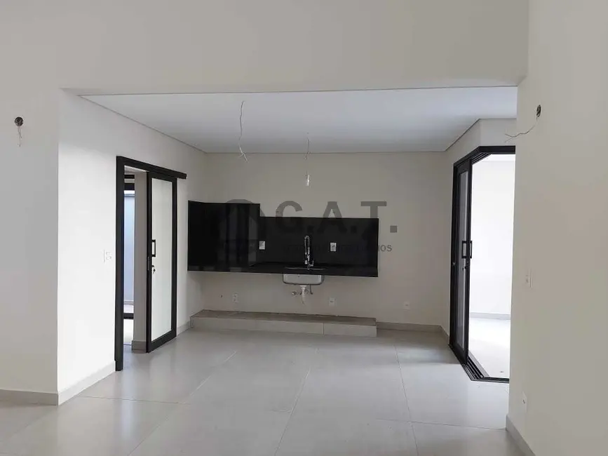 Casa de Condomínio com 3 quartos à venda, 195m2 em Vila Haro, Sorocaba - SP - imagem 9 Foto 9 de Casa de Condomínio com 3 quartos à venda, 195m2 em Vila Haro, Sorocaba - SP