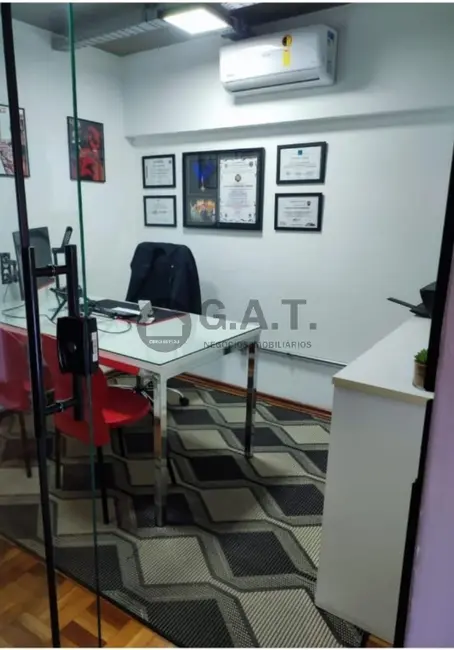 Sala Comercial com 9 quartos à venda, 1740m2 em Centro, Sorocaba - SP - imagem 3 Foto 3 de Sala Comercial com 9 quartos à venda, 1740m2 em Centro, Sorocaba - SP