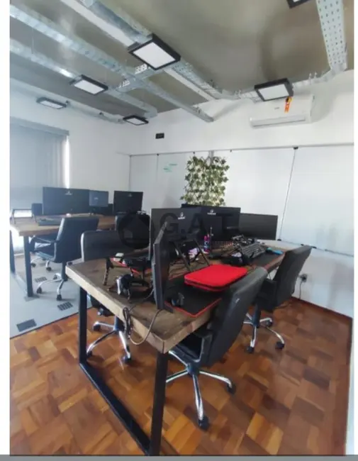 Sala Comercial com 9 quartos à venda, 1740m2 em Centro, Sorocaba - SP - imagem 4 Foto 4 de Sala Comercial com 9 quartos à venda, 1740m2 em Centro, Sorocaba - SP