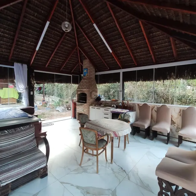 Foto 6 de Casa de Condomínio com 3 quartos à venda, 300m2 em Aracoiaba Da Serra - SP