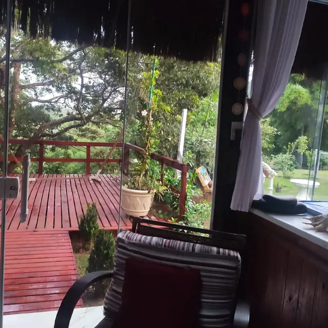 Foto 3 de Casa de Condomínio com 3 quartos à venda, 300m2 em Aracoiaba Da Serra - SP