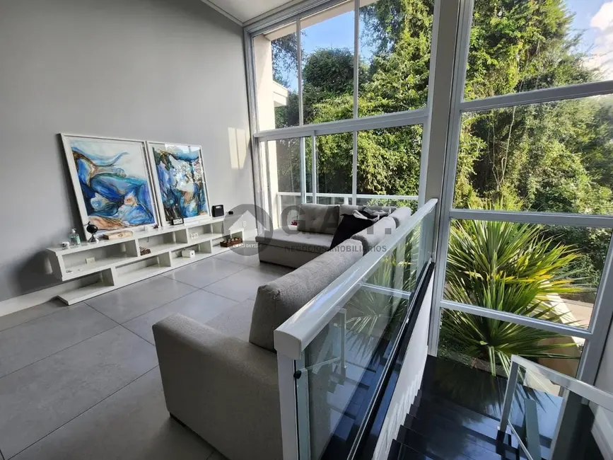 Casa de Condomínio com 3 quartos à venda, 250m2 em Aparecidinha, Sorocaba - SP - imagem 5 Foto 5 de Casa de Condomínio com 3 quartos à venda, 250m2 em Aparecidinha, Sorocaba - SP