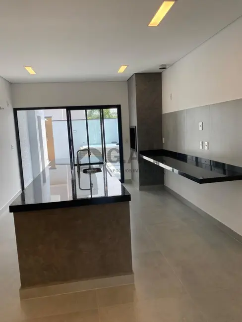 Casa de Condomínio com 3 quartos à venda, 144m2 em Cajuru do Sul, Sorocaba - SP - imagem 5 Foto 5 de Casa de Condomínio com 3 quartos à venda, 144m2 em Cajuru do Sul, Sorocaba - SP