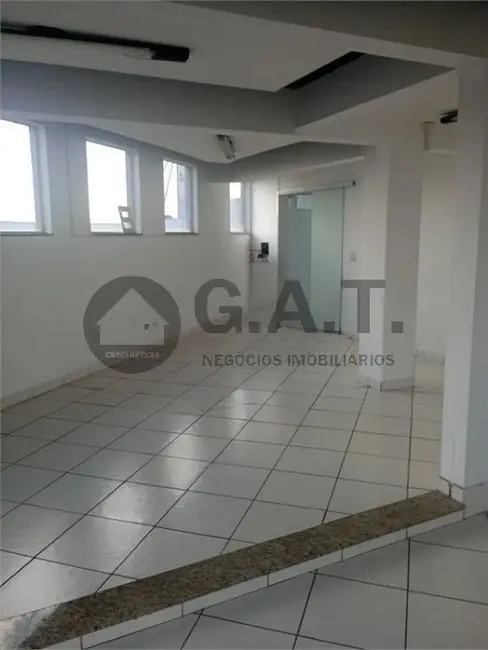 Sala Comercial para alugar, 610m2 em Jardim Europa, Sorocaba - SP - imagem 8 Foto 8 de Sala Comercial para alugar, 610m2 em Jardim Europa, Sorocaba - SP