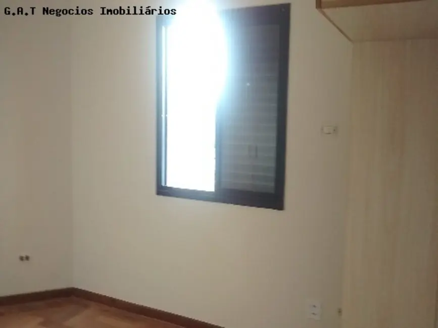 Apartamento com 3 quartos para alugar, 113m2 em Jardim Emília, Sorocaba - SP - imagem 2 Foto 2 de Apartamento com 3 quartos para alugar, 113m2 em Jardim Emília, Sorocaba - SP