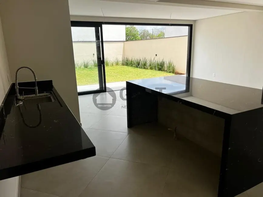 Casa de Condomínio com 3 quartos à venda, 211m2 em Cajuru do Sul, Sorocaba - SP - imagem 9 Foto 9 de Casa de Condomínio com 3 quartos à venda, 211m2 em Cajuru do Sul, Sorocaba - SP